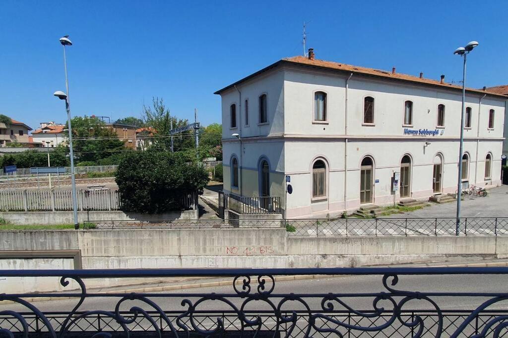 דירות מונצה Casa Sobborghi מראה חיצוני תמונה