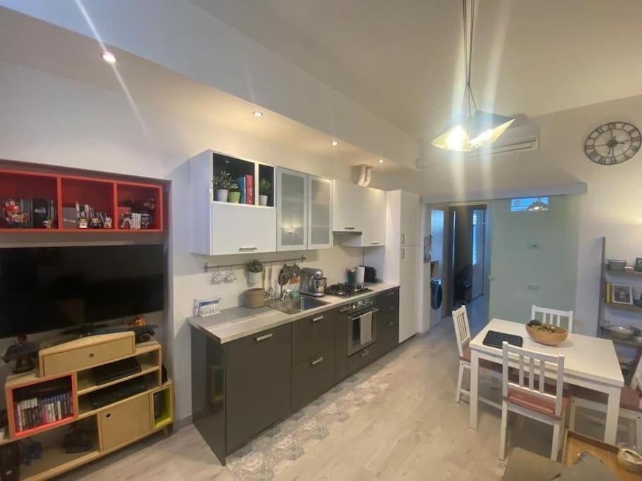דירות מונצה Casa Sobborghi מראה חיצוני תמונה